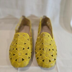 Barbie Moore Yellow Floral Laser Cut Ballet Flats Slip On Shoes Size 39 US 9